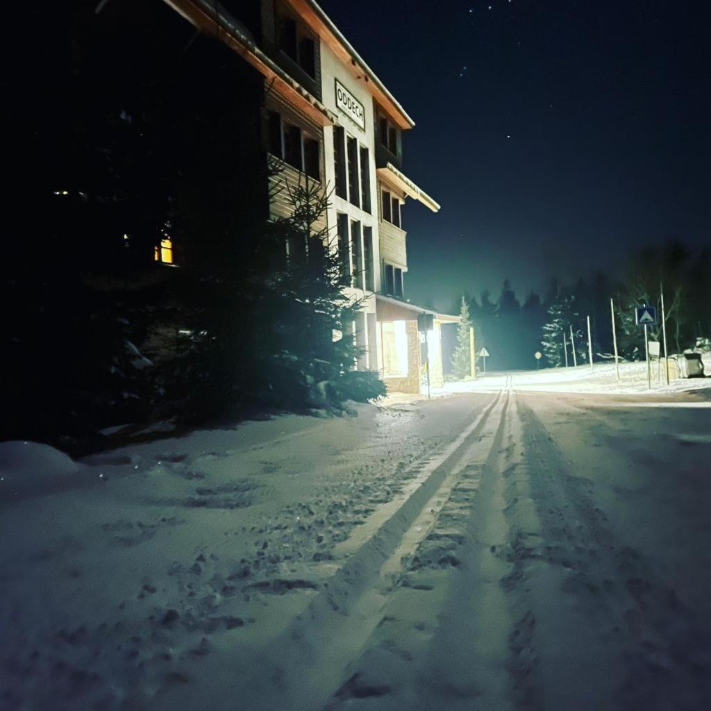Hotel Oddech Pec pod Snezkou Exterior foto